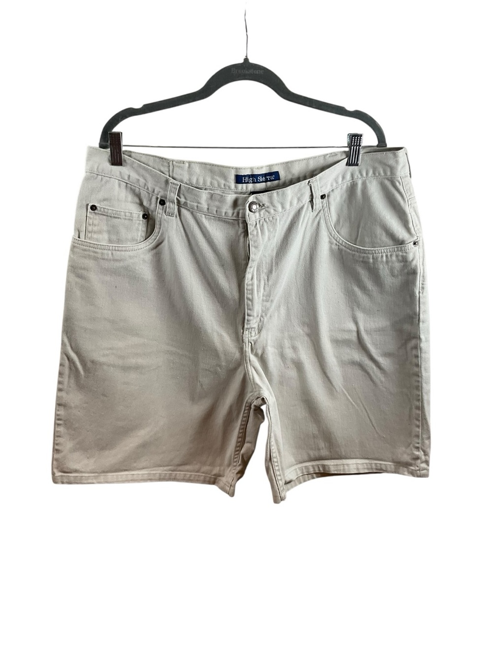 High Sierra Men's Flat Front Shorts in Light Khaki